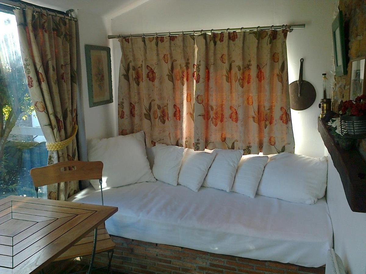 Giverny Cottage Saint-Coulomb Dış mekan fotoğraf