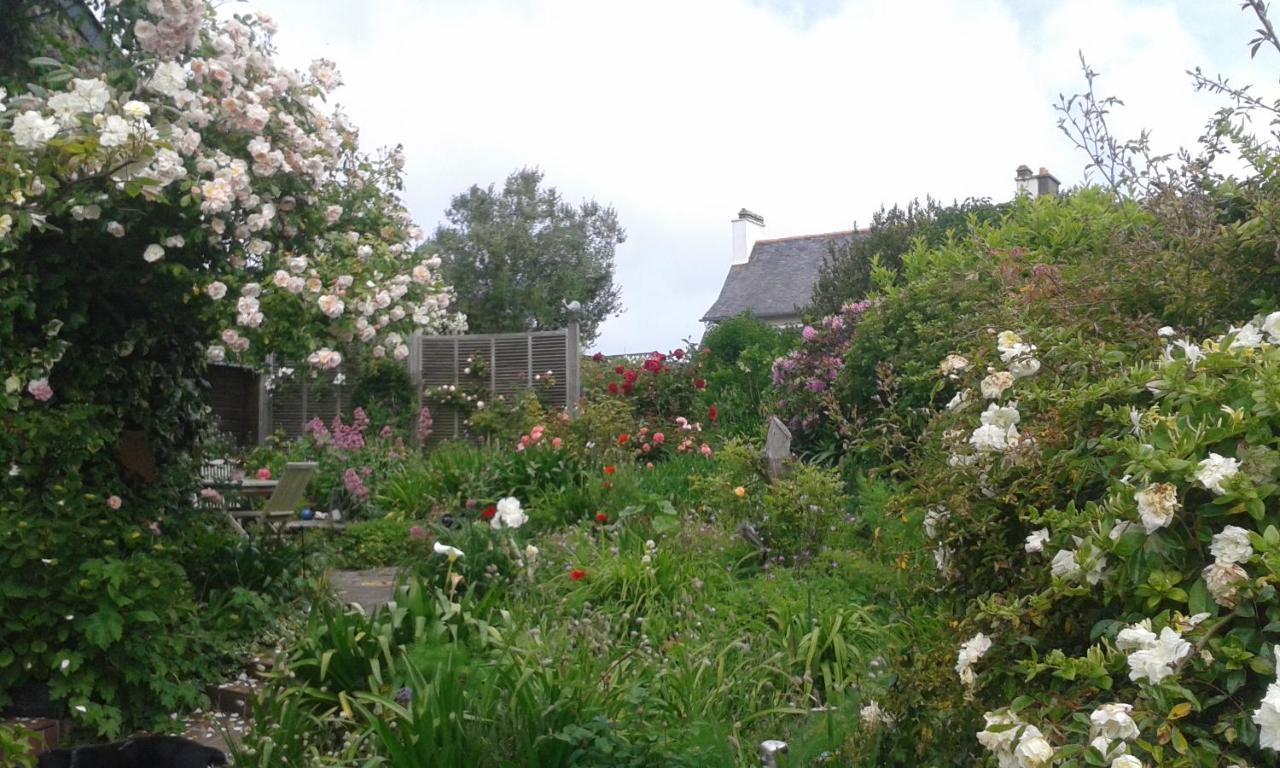 Giverny Cottage Saint-Coulomb Dış mekan fotoğraf